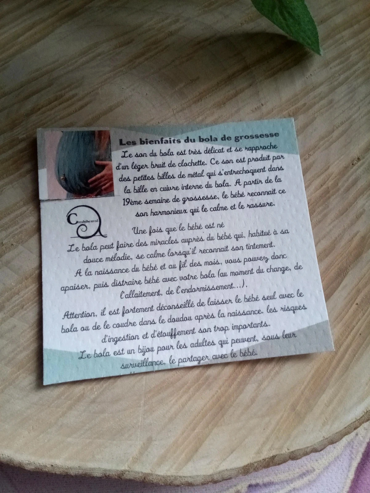 Pretty BoLa pendant necklace + pregnancy book – photo 3